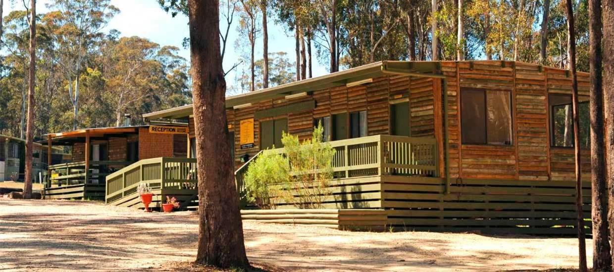 Lakes Entrance Log Cabins Bagian luar foto